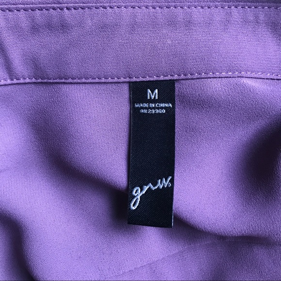 New long sleeve button-front - Picture 4 of 4